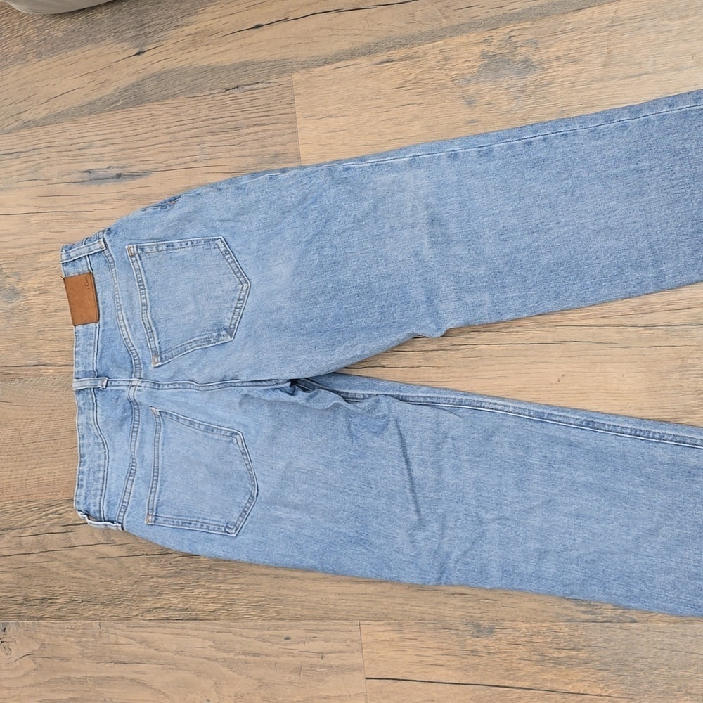 J. CREW Classic Straight Cropped Denim Jeans| Size 26P - Picture 9 of 11